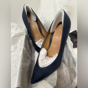 Vionic Josie Kitten Heels - Navy Suede